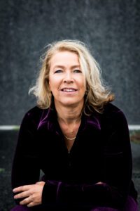 Lynn Peters over Quiz-marketing